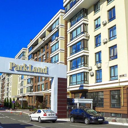 Flatservice Апартаменти В Сучасному Жк Parklend Kiew Exterior foto